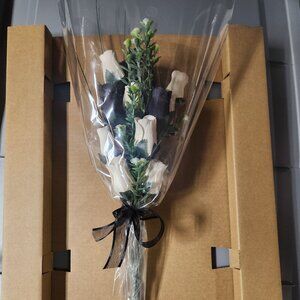 New Wooden Black & Cream Flower Decoration Bouquet